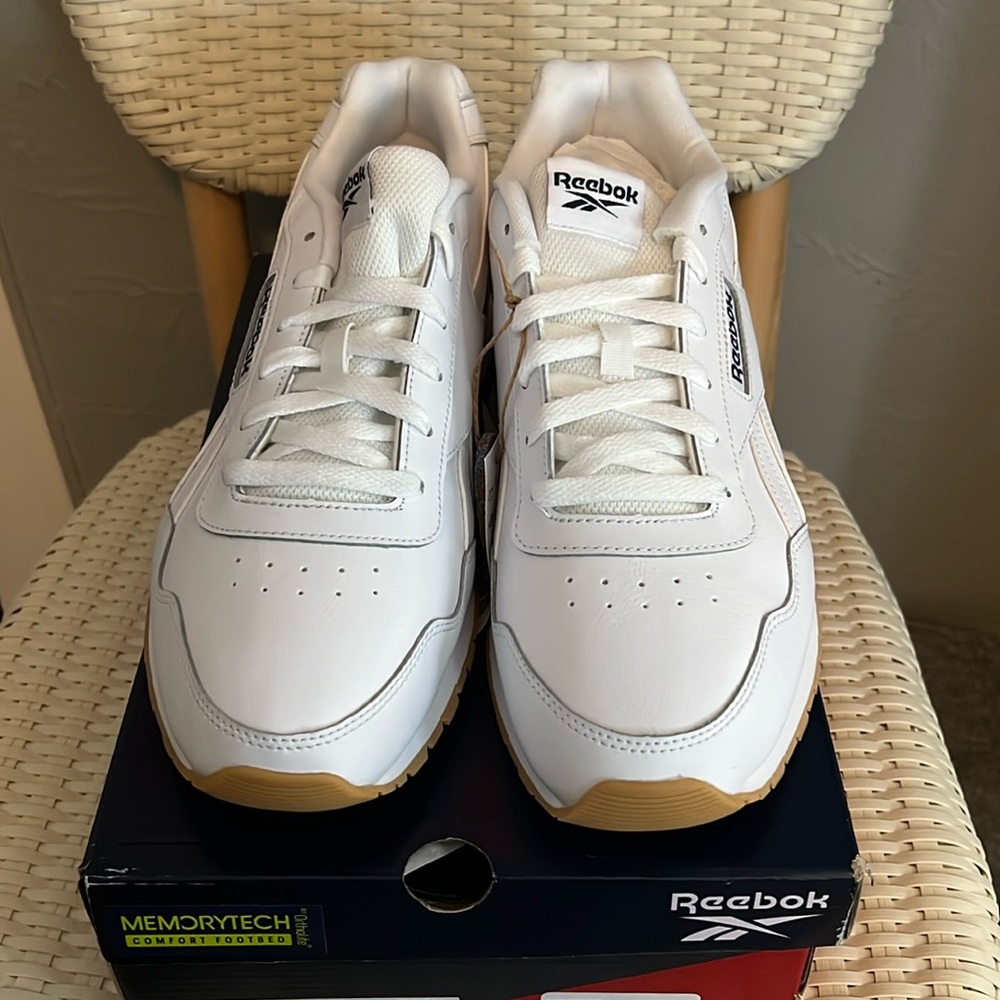 NIB Reebok glide men’s 11 white sneaker